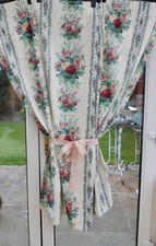 Sunning Vintage Country