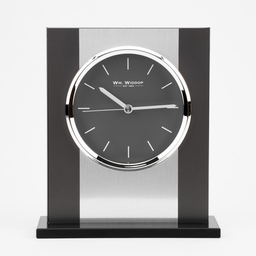 Black glass mantle - black,