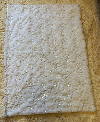 The range white - white, fur