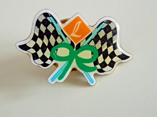 Macmillan cancer relief pin - cancer,