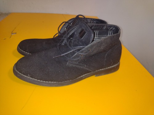 Cedar wood state - wood, suede