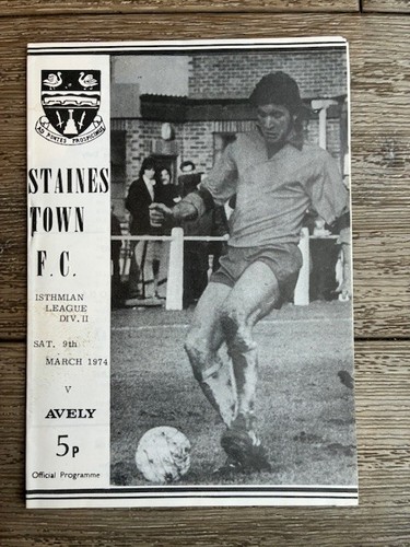 Staines town aveley - v,