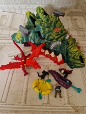 Mighty Max Storms Dragon