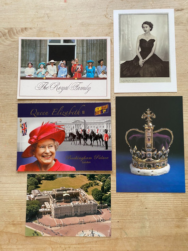 Royalty postcards queen - royalty,