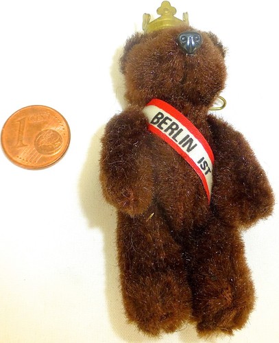 Berlin bear with sash and - bear,