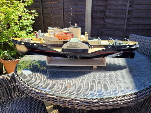 Paddle boat - paddle, boat.