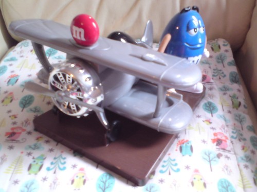 World 2009 blue m - world,