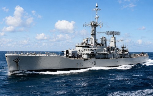 Royal navy leander - navy,