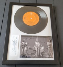 ABBA BAND 7" VINYL VOULEZ VOUS & SIGNED PHOTO LTD EDITION A4 FRAMED BIG SALE £15