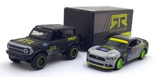 Maisto 1/64 Scale Diecast