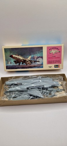 Revell super sabre jet - super,