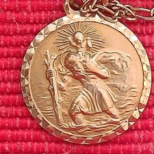 Small 9ct Gold Hmk'd Georg Jenson St. Christopher On 9ct  Gold 17" Chain 5gm Tot