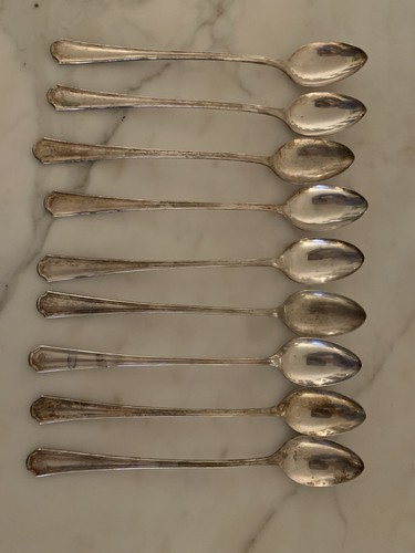 Set antique collectible - of,