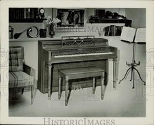 1962 Press Photo A Lyon-Healy