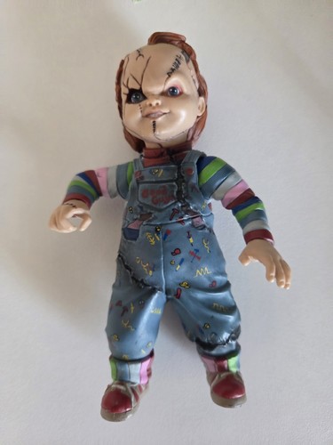 Mezco chucky figure doll - mezco,