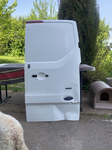 Ford transit custom rear - ford,