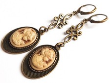 Art Nouveau/Vintage Inspired