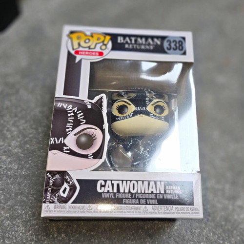 Funko pop catwoman 338 - funko, #338