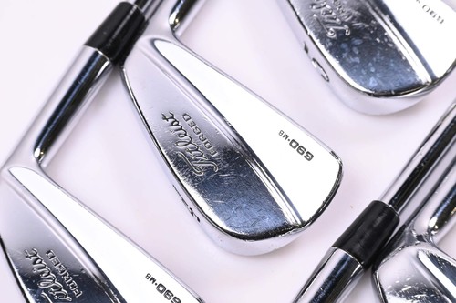 Titleist 690 irons pw - /, /