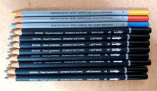 8 DERWENT SKETCHING Pencils by