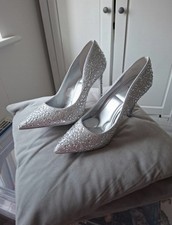 Aldo x Disney 100 Stessy heels size 7 Mickey Mouse Cinderella Silver wedding