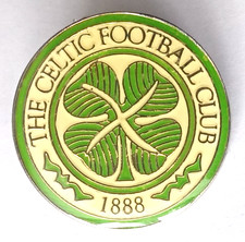 Celtic FC Football Enamel Lapel Pin Badge.    PB7-1283