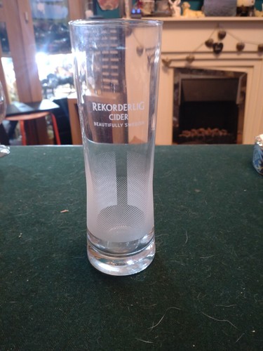 Rekorderlig half pint glass - half,