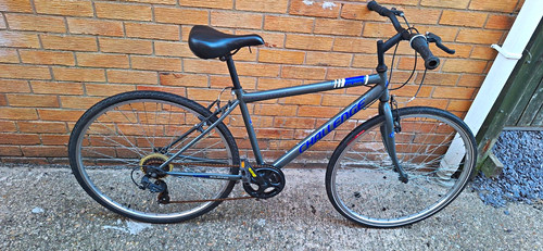 Raleigh pioneer hybrid bike - pioneer,