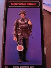 Verlinden 120mm German Dispatcher  Resin Figure