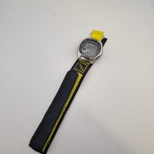 Casio illuminator lcd quartz - illuminator,