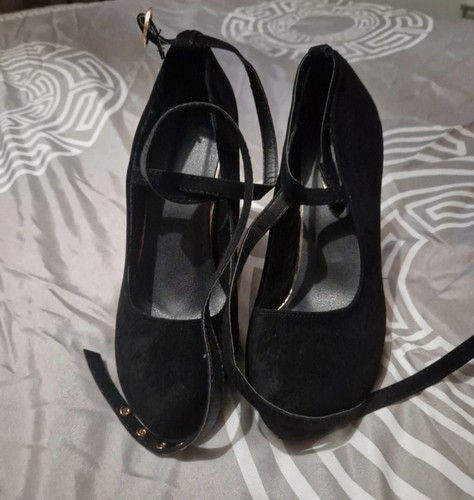 Black heeled shoes - shoes, with