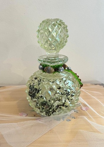Decorative heavy cut - decorative, glass