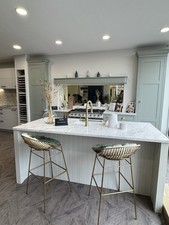 Ex Display In Frame Painted Kitchen With Island&Ceasarstone Worktops RRP £40,465