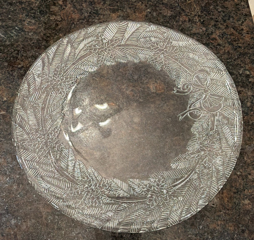 Clear pressed glass round - clear,