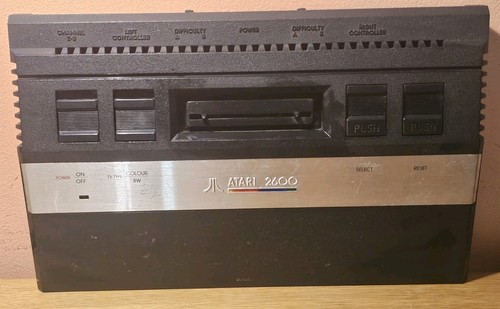 Atari 2600 black junior - atari,