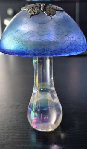 Vintage heron glass iridescent - vintage,