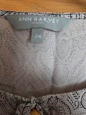 Ann Harvey Tunic long length