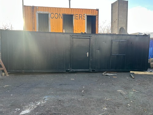 32ft 10ft office - x,