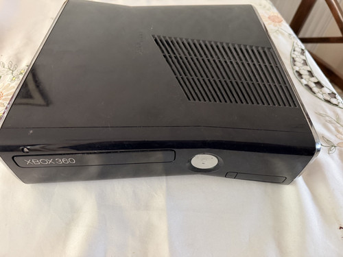 Xbox 360 slim - slim, black