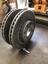 Mk 3 Vauxhall Cavalier  2L Front Brake Discs Pair Vented Genuine    GM 90487402