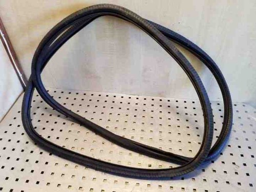 Touran 1t1 1t2 rear - 1t1,, door