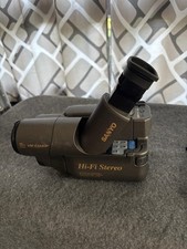 Sanyo ex480p zoom camcorder - zoom,