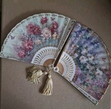 2x Lena Liu Unfolding Beauty