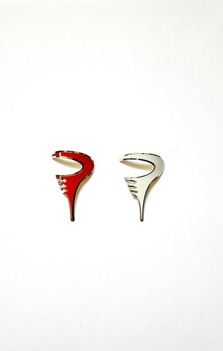 Pinarello bike head badge - pinarello,