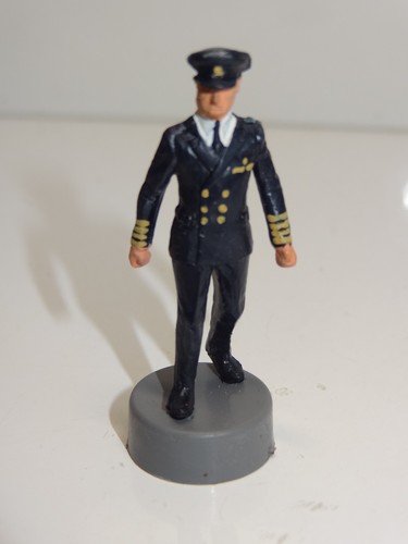Triang spot pilot figure - on,