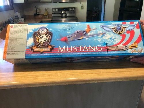 Flying legends mustang rc - flying, p-51