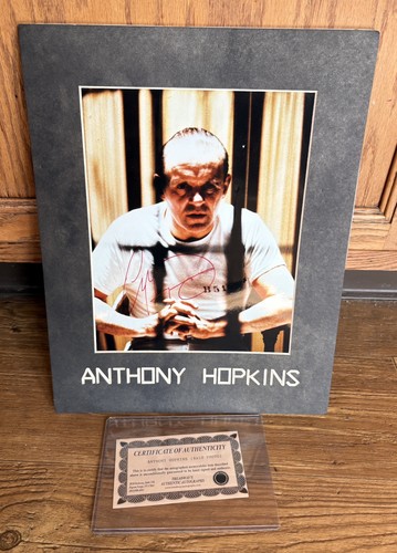 Anthony hopkins signed 8x10 - signed,