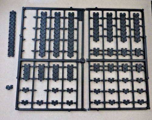 Leman russ tank tracks full - tracks,