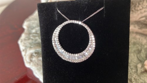 White diamond cluster - cluster, pendant