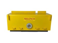 Milenco Pedal Lock Automatic
